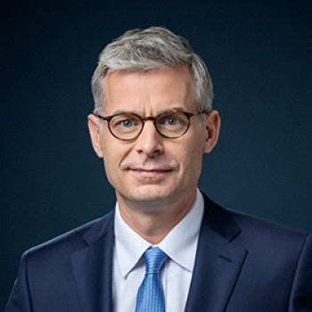 Dr. Kai H. Warnecke