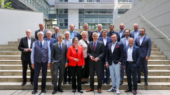 Bildschön Mitglieder des Vorstandes
