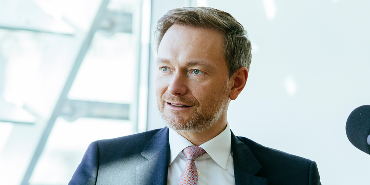 Lindner Header