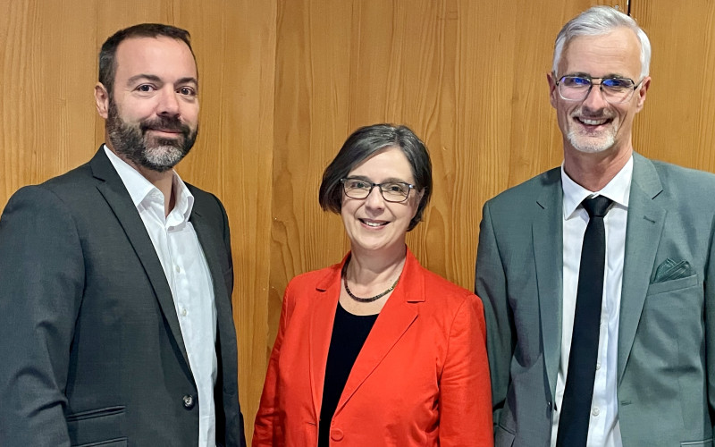Martin Simon, Kassier, Dr. Ulrike Kirchhoff, Vorstand Haus & Grund Bayern, Dr. Florian Kappes, Vorstand
