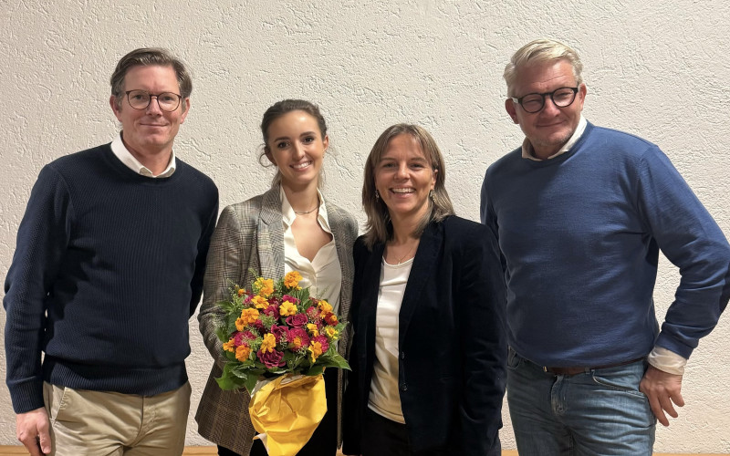 Johannes Berlinger (1.v.l.), Referentin Lucia Hatz (2.v.l.), erste Vorsitzende Dr. Maria Hage-nauer (2.v.r.) und Gregor Staltmair (1.v.r.)