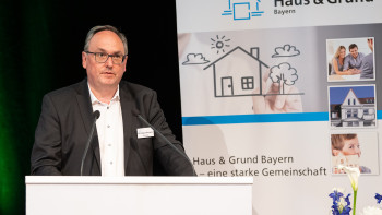 RA Kirchner, Schatzmeister von Haus & Grund Bayern RA Kirchner, Schatzmeister von Haus & Grund Bayern