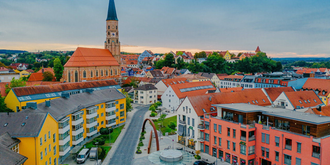 Foto: Daxl-Eiglsperger Spitalplatz Dingolfing
