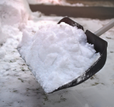 Schneeschaufel