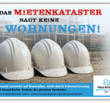 "Das Mietenkataster baut keine Wohnungen!" - leere Bauhelme vor einer Baustelle