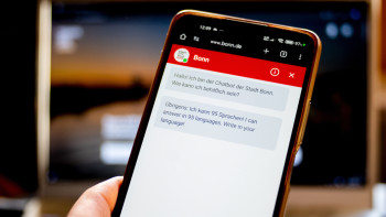 Handyseite mit dem geöffneten Chatbot der bonn.de Webseit Handyseite mit dem geöffneten Chatbot der bonn.de Webseit