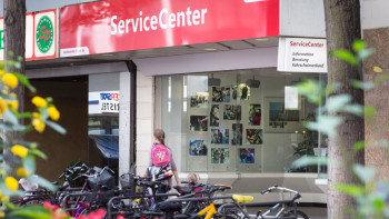 Service_Center_BGO_7430 SWB schließt Service_Center_BGO_7430 SWB schließt