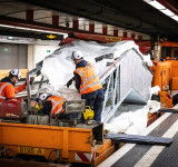 Stadtbahntunnel müssen unterhalten werden SWB Anlieferung Rolltreppen 