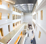 Blick 2 ins Haus der Bildung Stadt Bonn