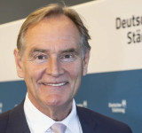 Burkhard Jung