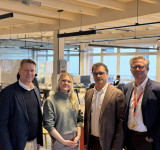 Bild: Verbandsdirektor Hans-Henning Kujath und Marketingreferentin Annina Herrmann zu Besuch bei Techem in Eschborn für die Kooperation.