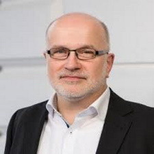 Finanzexperte Finanzexperte