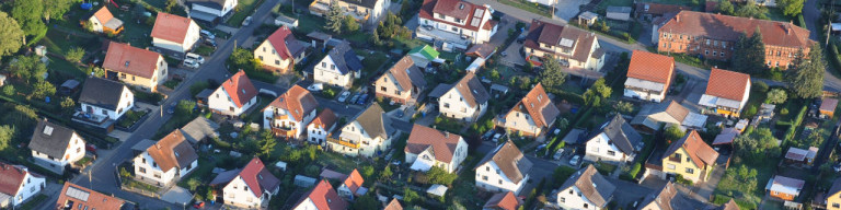 Einfamilienhäuser in Wohnsiedlung