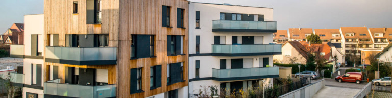 Modernes Mehrparteienhaus