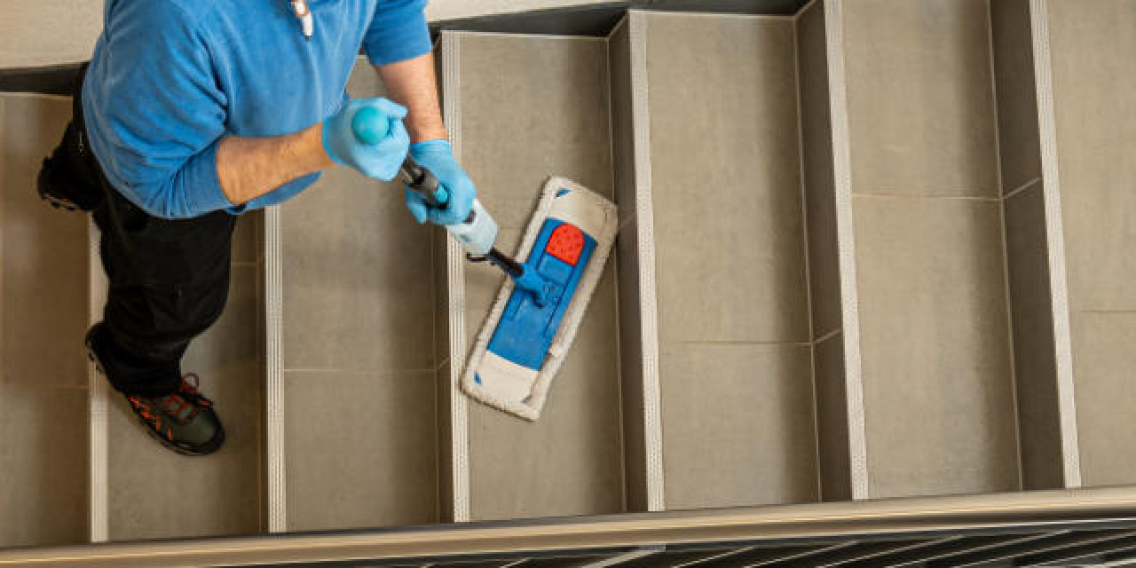 Treppenhausreinigung