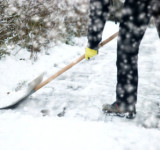Schneeschippe in Aktion