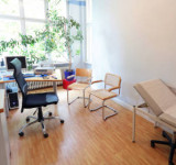 Arztpraxis in Altbauwohnung