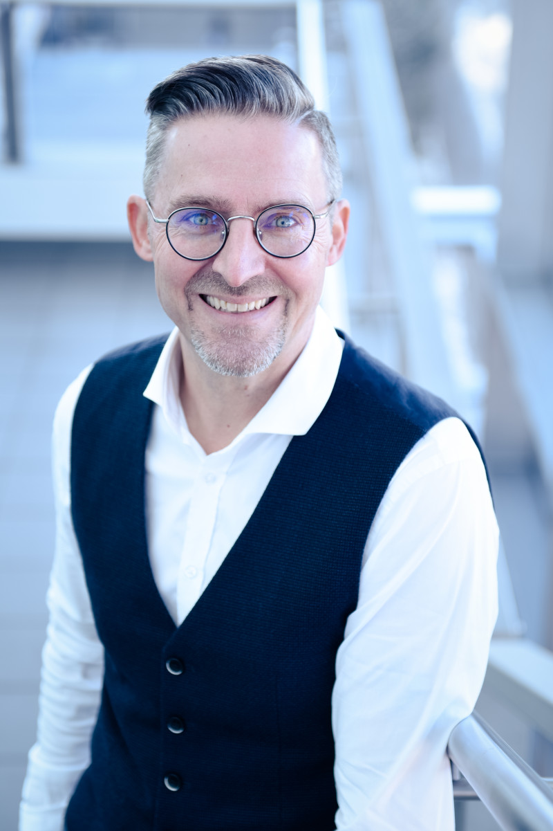 Eberhard Ernst Eberhard Ernst
