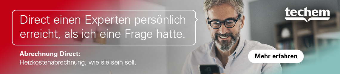 orträt einer Person in Arbeitskleidung mit Sprechblase und Text zur direkten Expertenerreichbarkeit, rechts ein Button mit 'Mehr erfahren'.