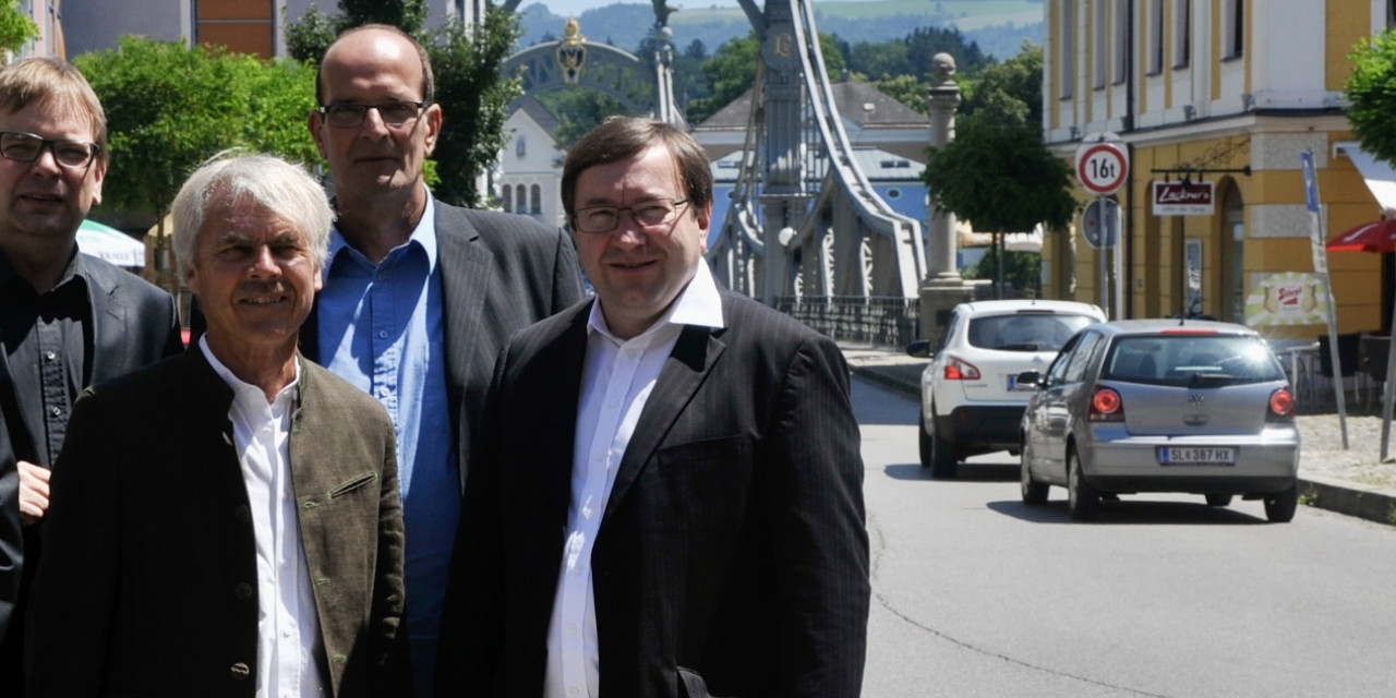 Vorstand längs Vorstand längs