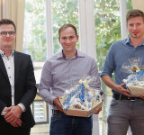 Dr. Andreas Pieper dankte den Energieberatern Torben Dittmann und Florian Martlage für ihre Ausführungen zum Gebäudeenergiegesetz.