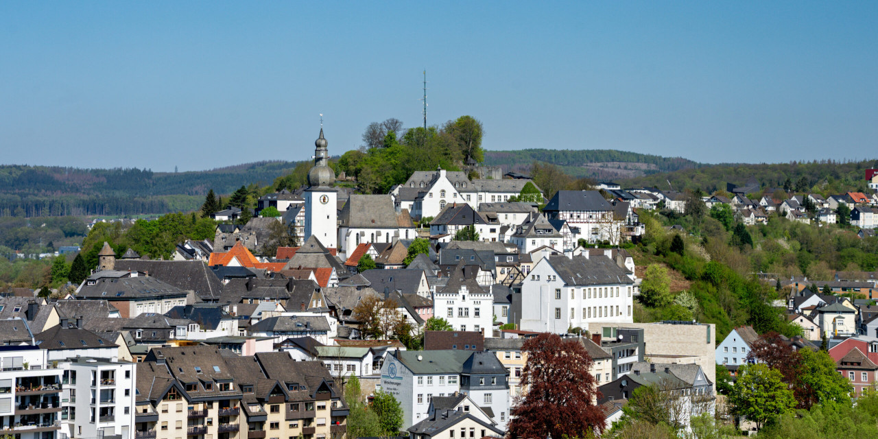 Anblick Schlossberg Alt-Arnsberg