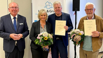 Mitgliederversammlung 23 Mitgliederversammlung 23