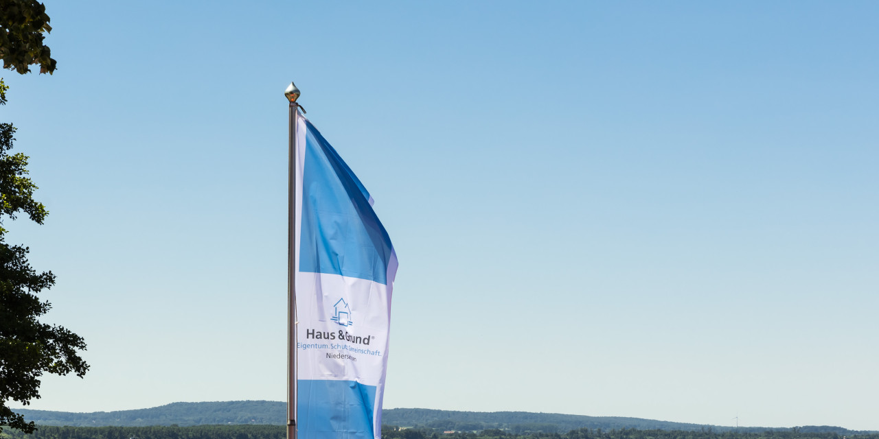 Fahne Haus & Grund